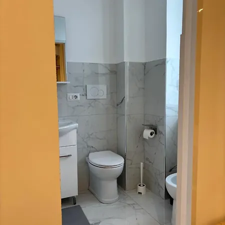 Nesima - Ospedale Garibaldi Siciliafiera Metro Fontana 4*